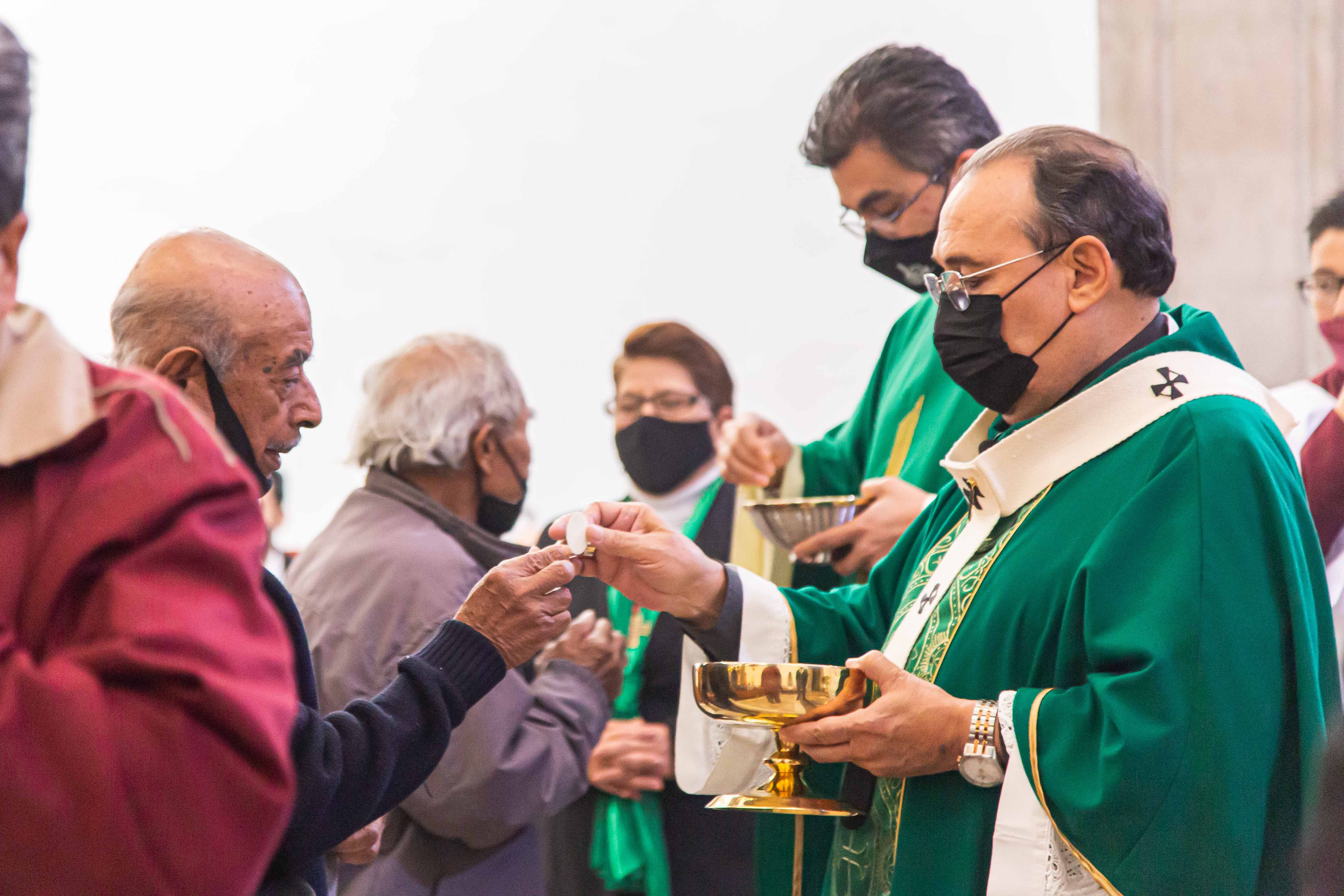 HOMILÍA EN EL II DOMINGO DEL TIEMPO ORDINARIO