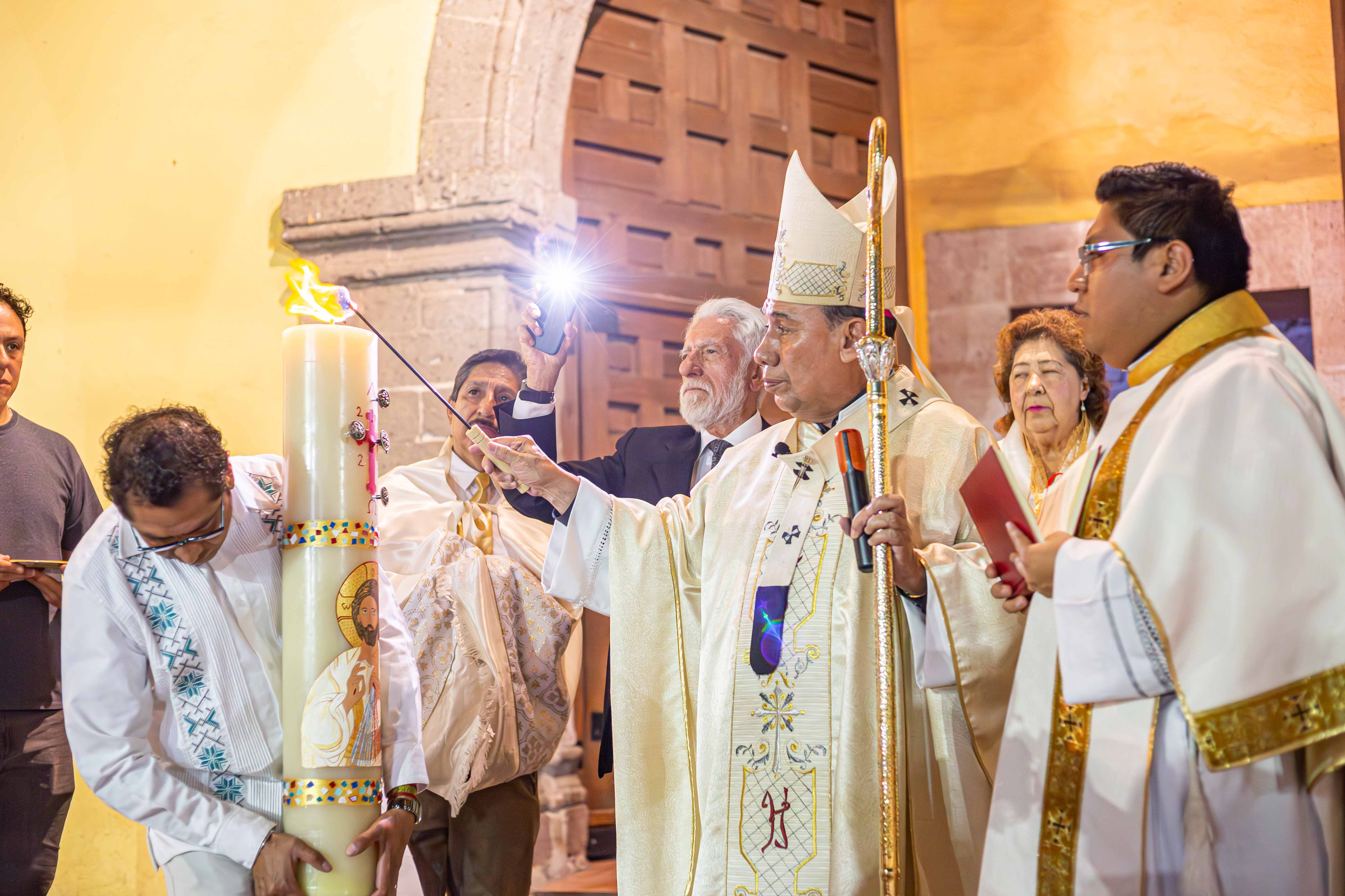 Homilía en la Vigilia Pascual 2025
