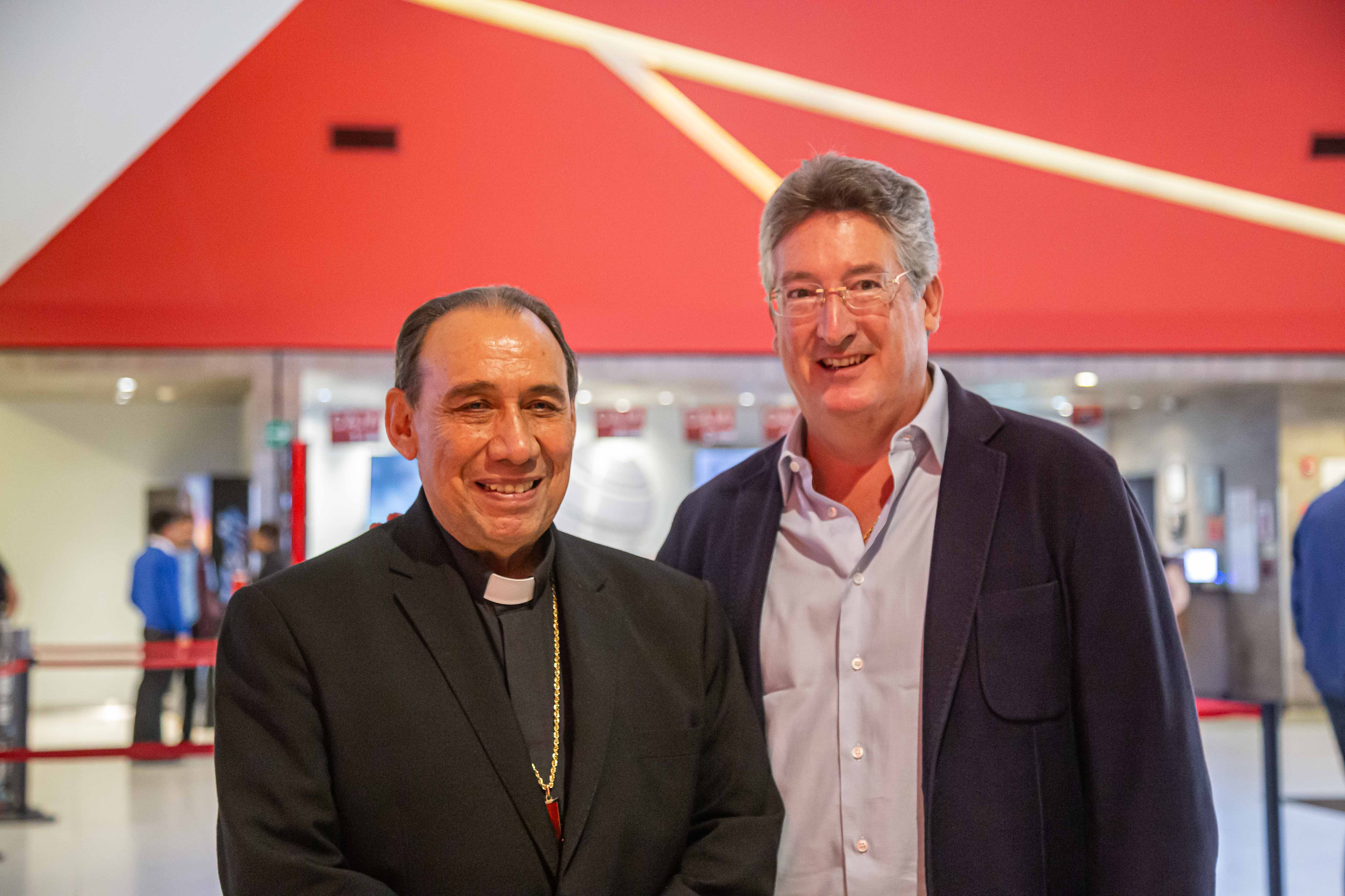 Servicio, amor y generosidad los valores de ‘Max’