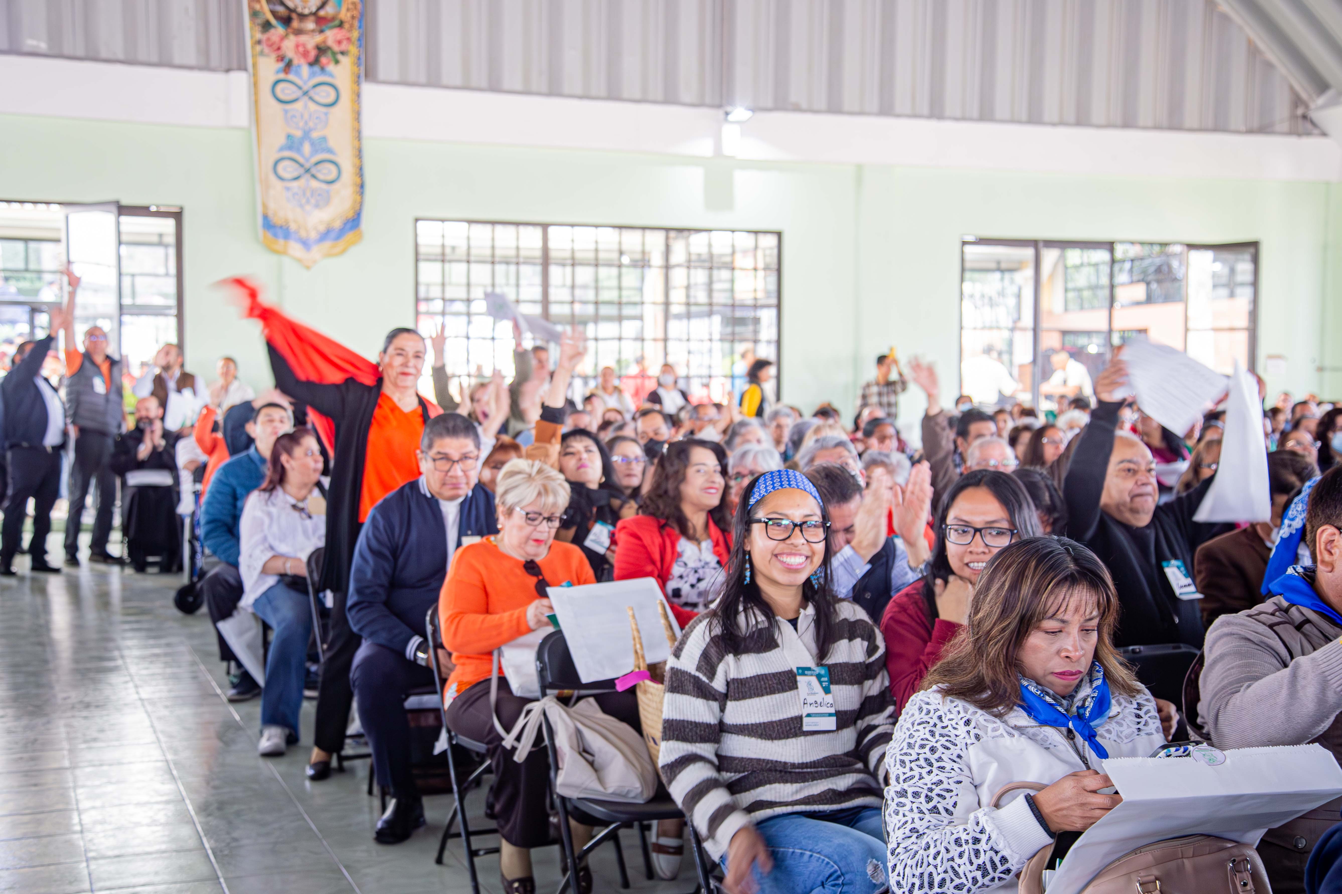 Invitación a Continuar la Experiencia