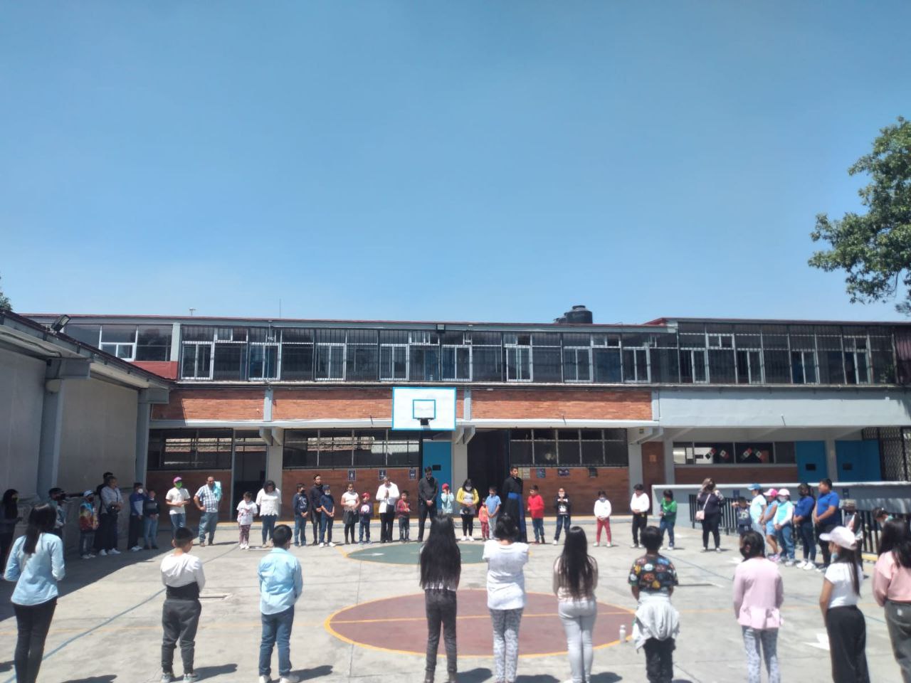 UNA MAÑANA CON JESÚS